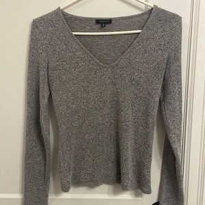 Super light weight, salt and pepper Dynamite size M long sleeve